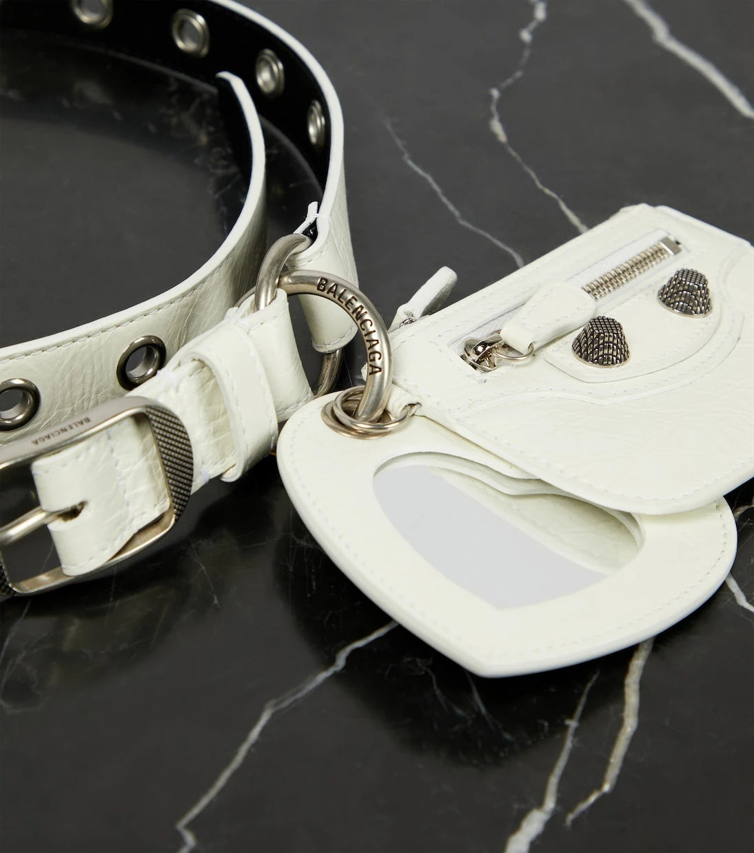 Balenciaga - حزام Le Cagole Charms الجلدي