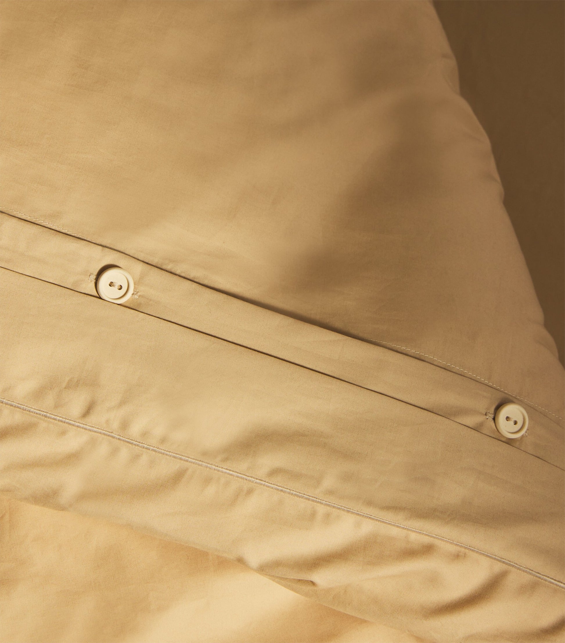 Chester King Fitted Sheet (150cm x 200cm)