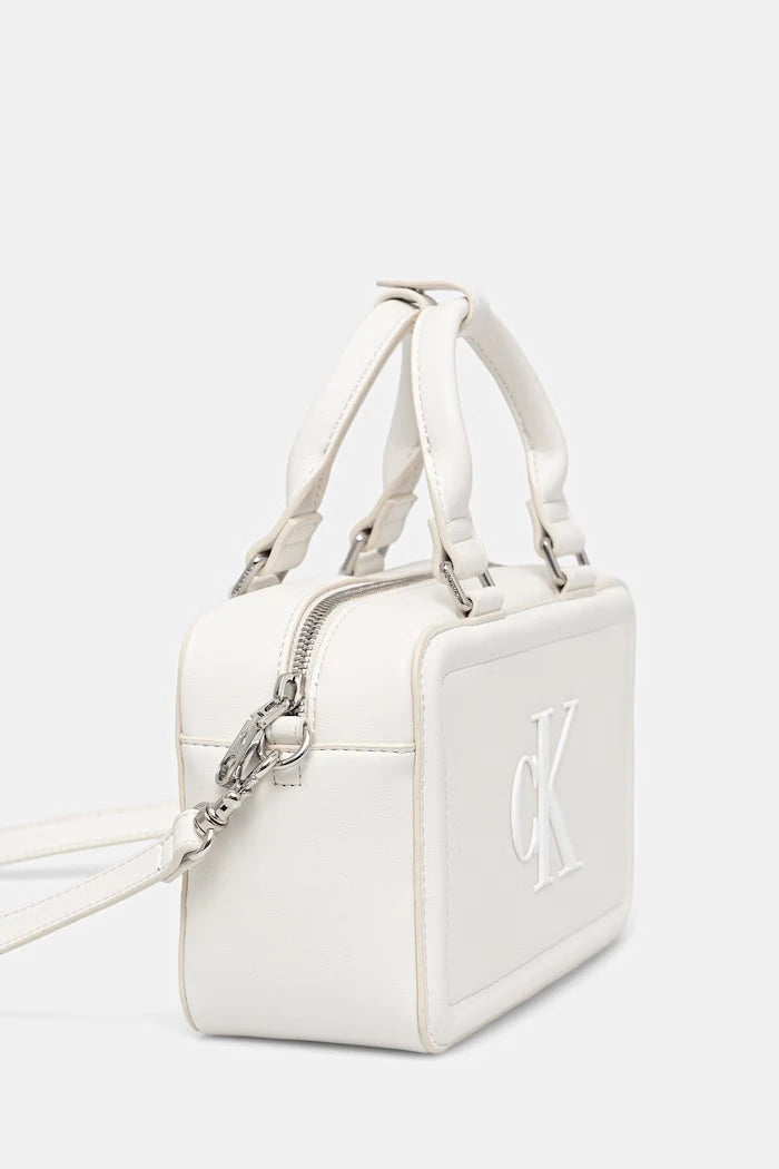 Calvin Klein suni deri kadın çantası