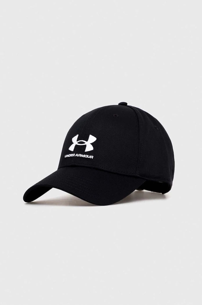 Шапка с козирка Under Armour