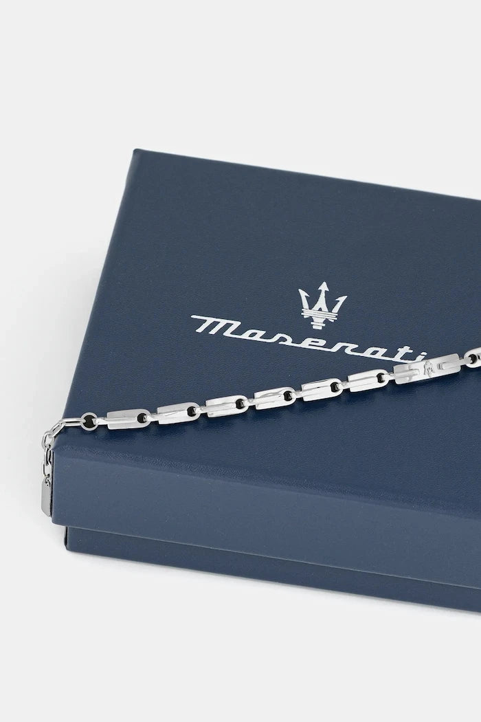 Гривна Maserati