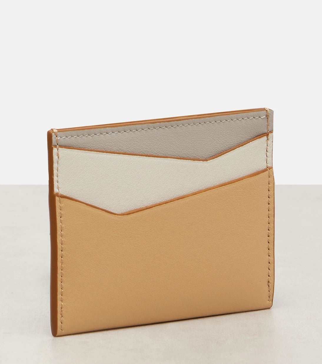 Loewe - حامل بطاقات Puzzle الجلدي