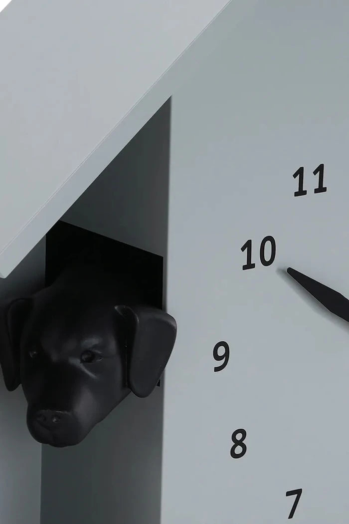 Karlsson Peeking Doggy Sesli Duvar Saati 29 x 26 cm
