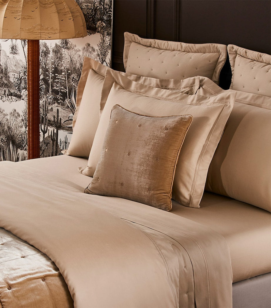 Triomphe Dune King Duvet Cover (240cm x 220cm)