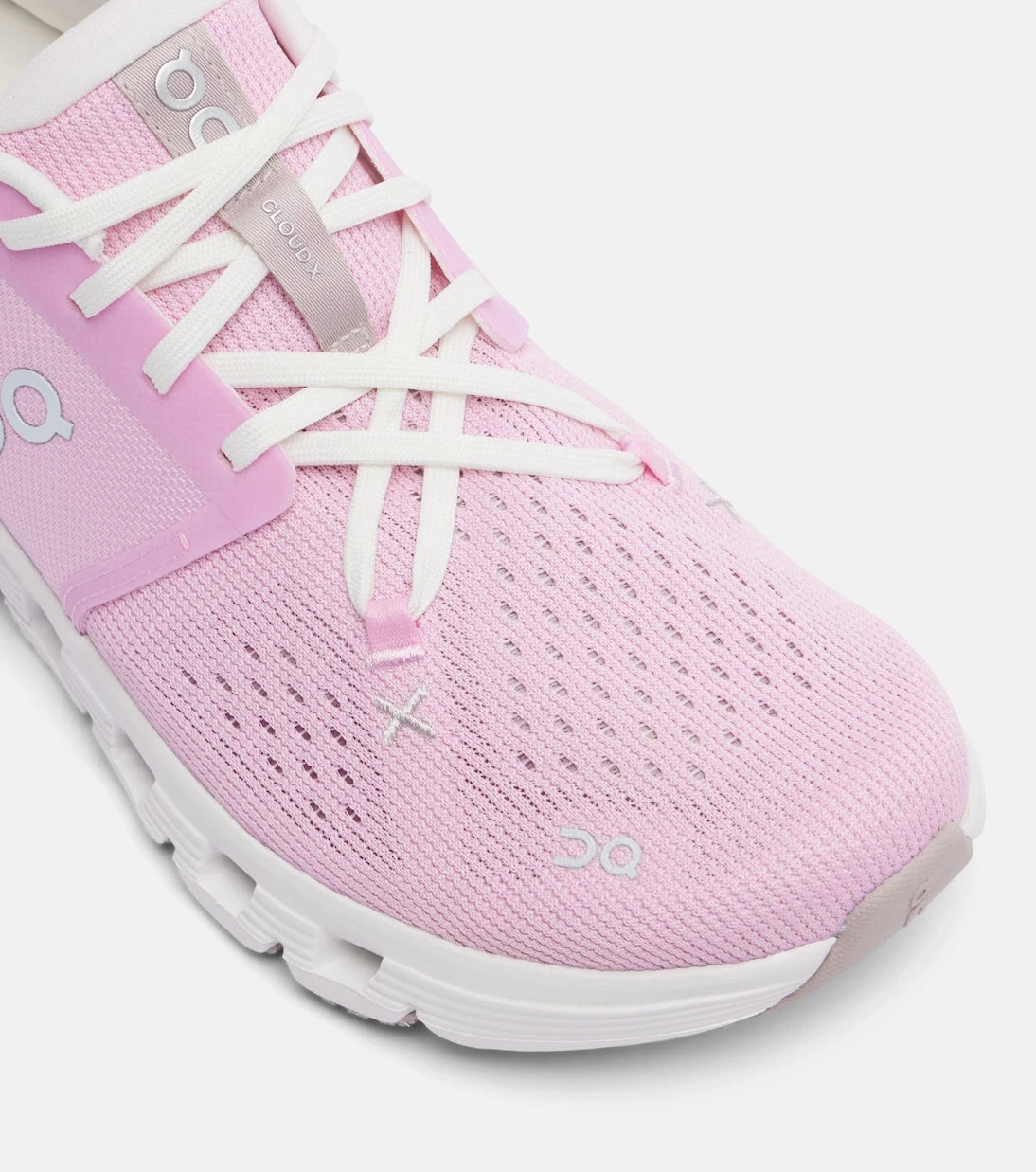 On - Cloud X4 running shoes