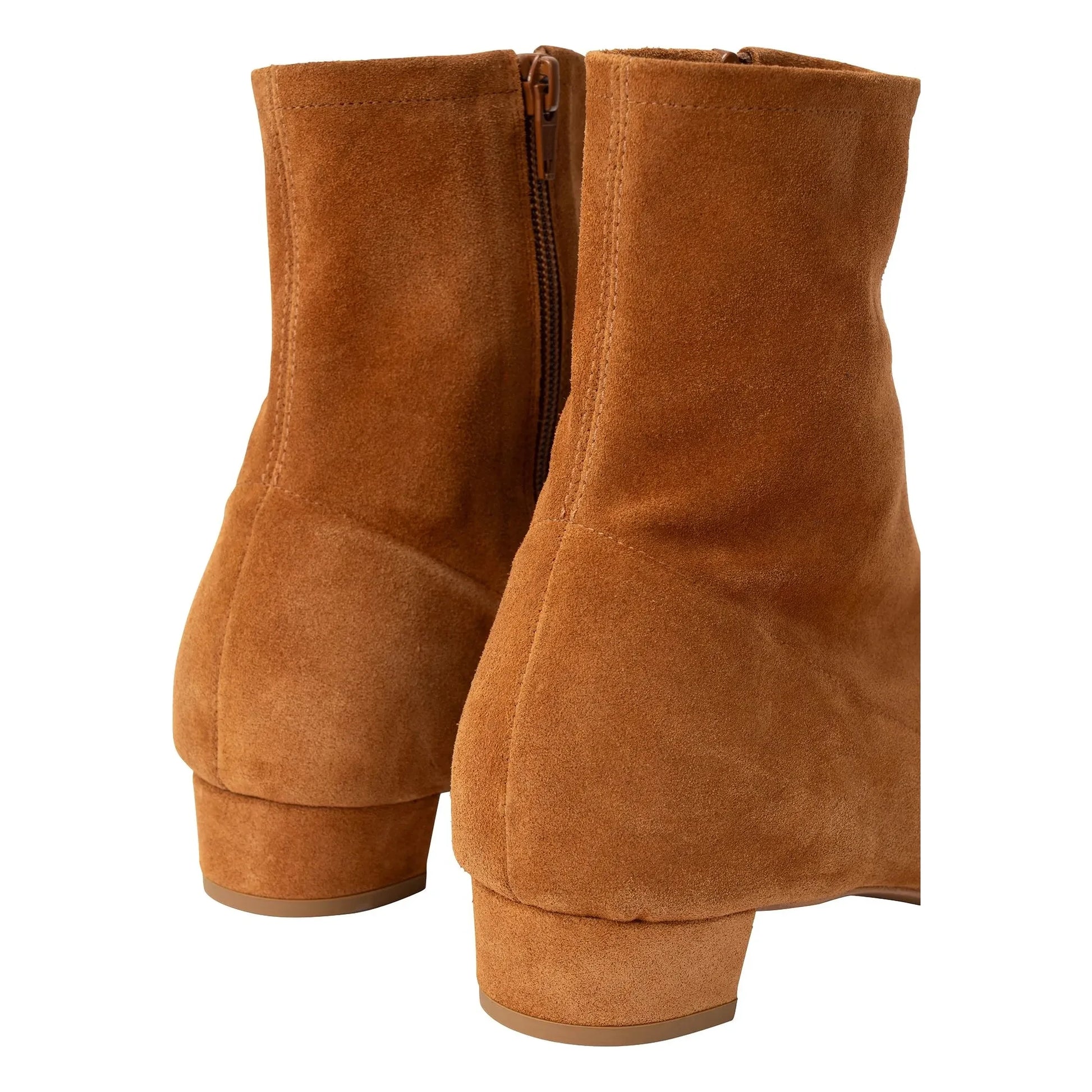 BY FAR - Este Sweden Boots | Camel