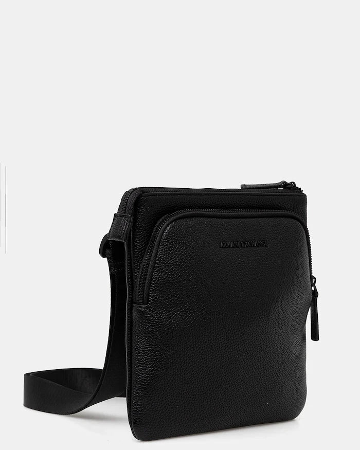 Armani Exchange Omuz Çantası