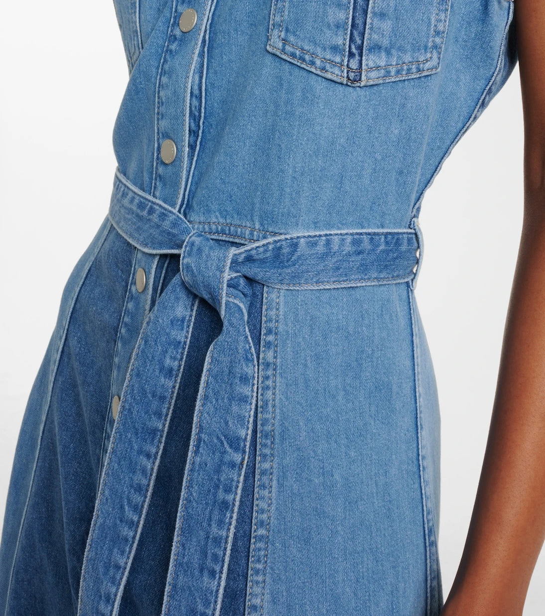 AG Jeans - فستان ميدي دينم بحزام وبصناعة لوحات قماشية