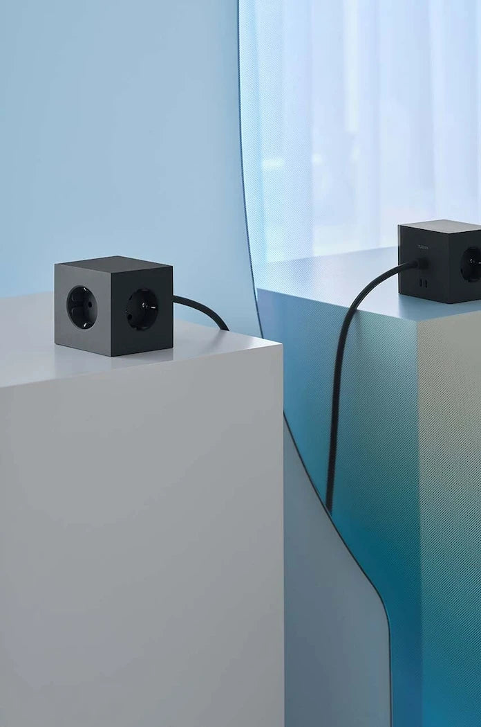 Avolt Karesel Manyetik Şarj Küpü 1, 2 x USB-C, 1,8 m