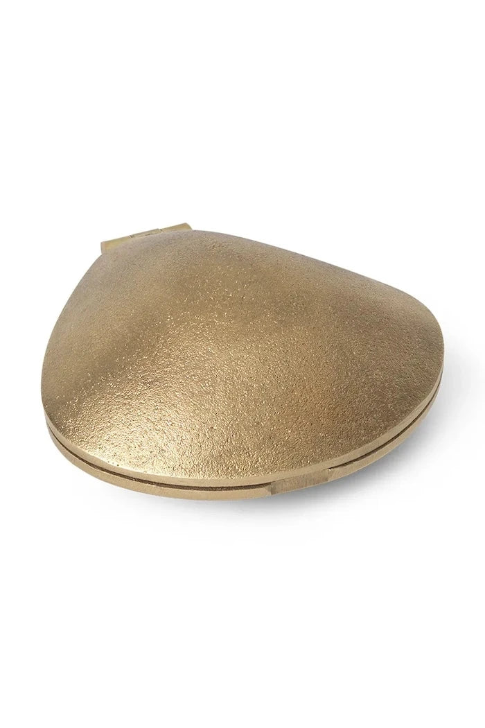 Декоративен свещник ferm LIVING Clam
