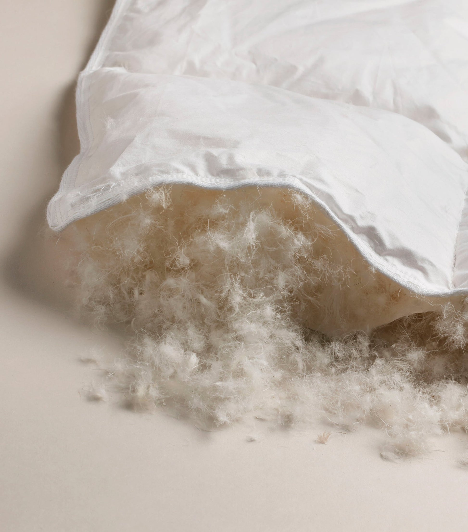 Super King Hungarian Goose Down & Feather Duvet (9 Tog)