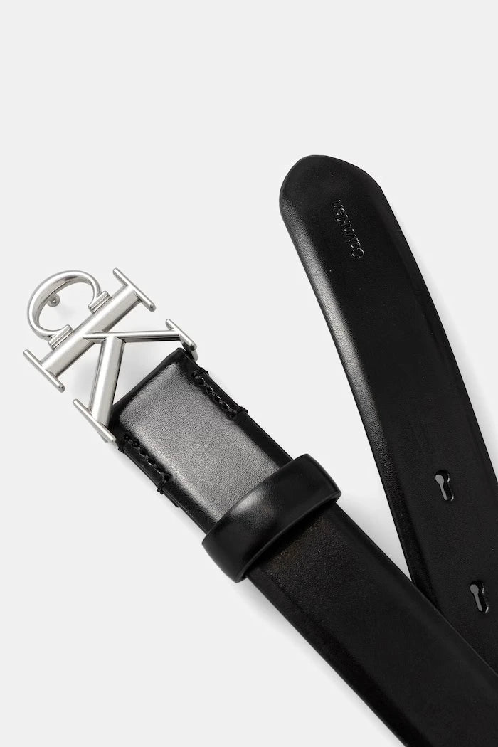 Calvin Klein kadın deri kemer