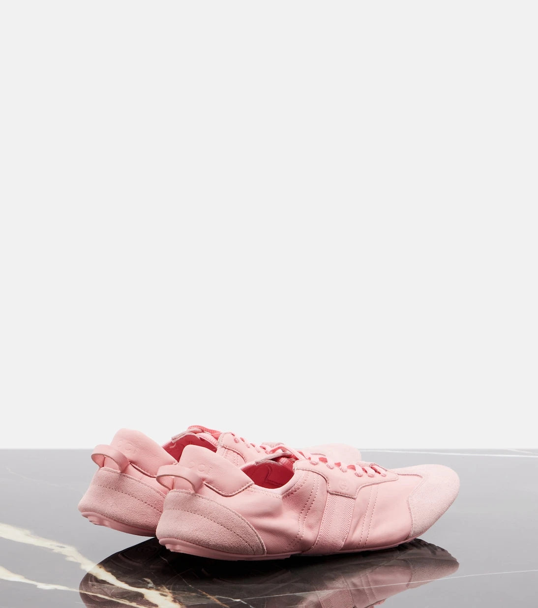Gucci - Flex leather sneakers