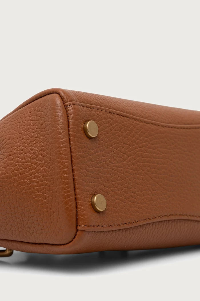 Tommy Hilfiger kadın deri crossbody çanta