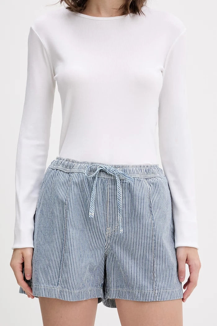 Guess Jeans Kadın Pamuklu Şort