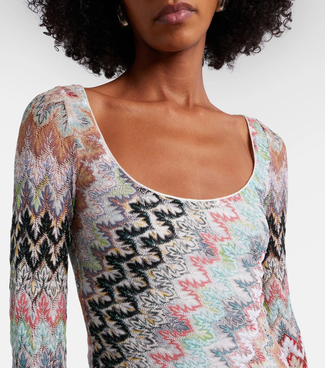 Missoni - فستان ماكسي لاميه بتصميم متعرج