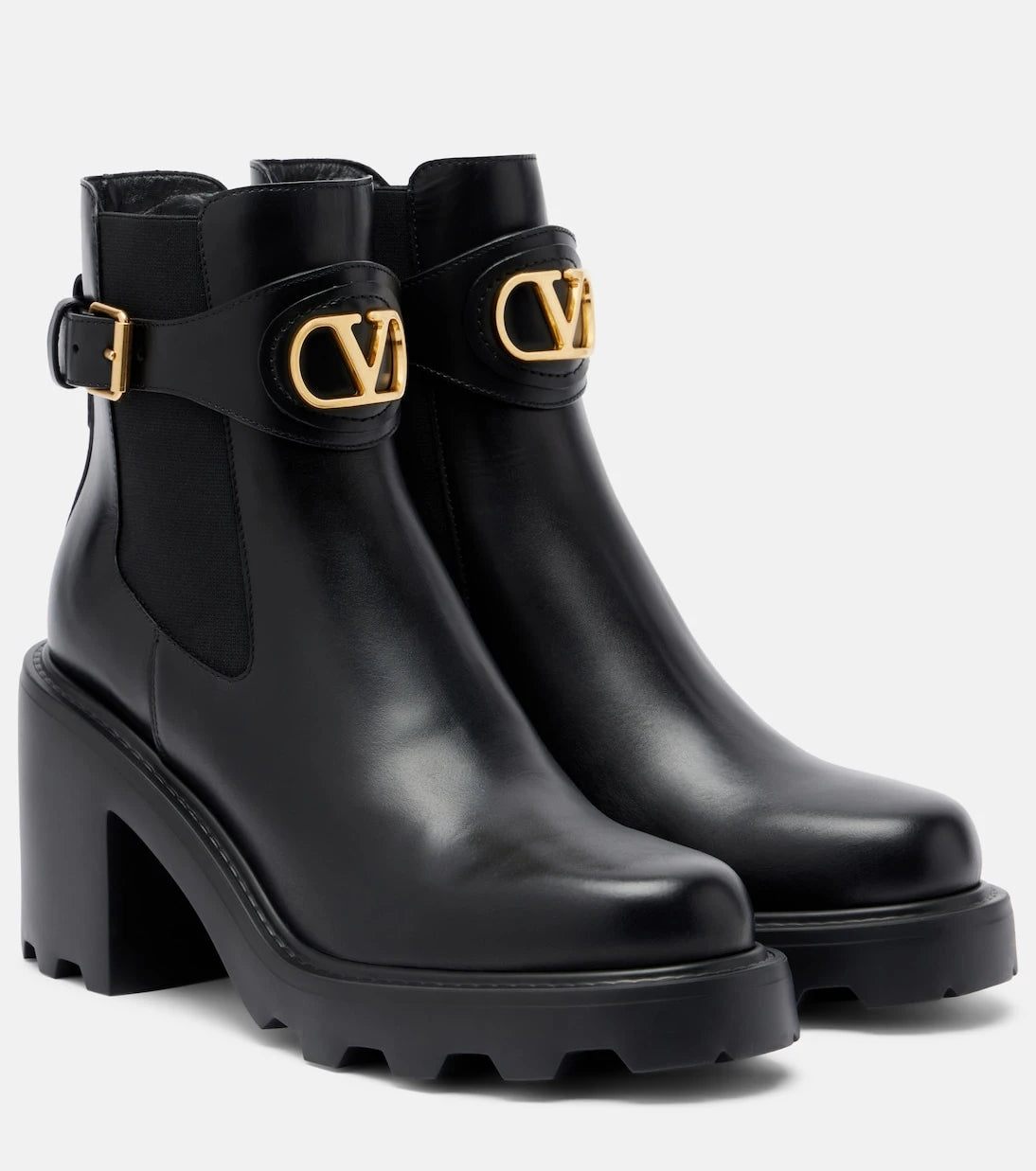 Valentino Garavani - Beatle VLogo leather ankle boots