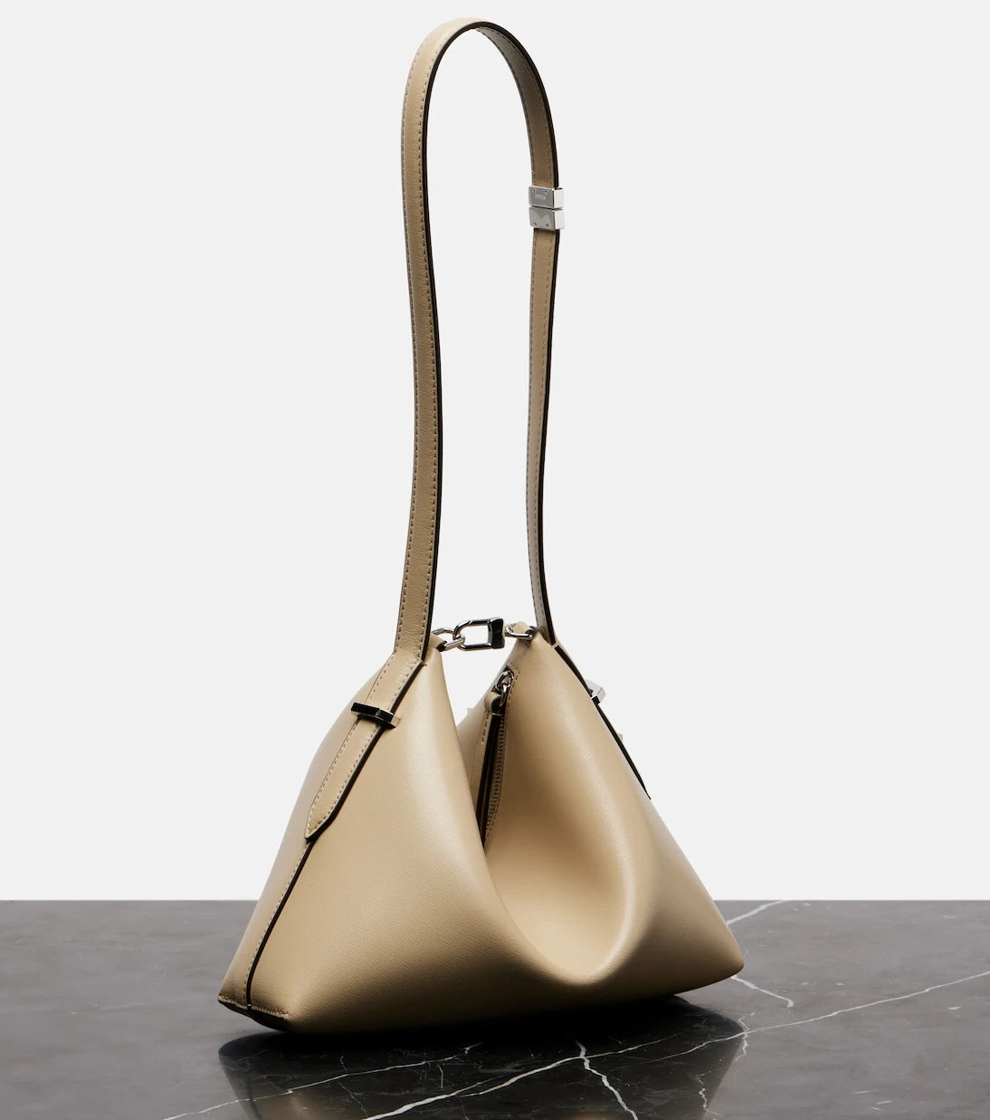 Toteme - Scoop leather shoulder bag