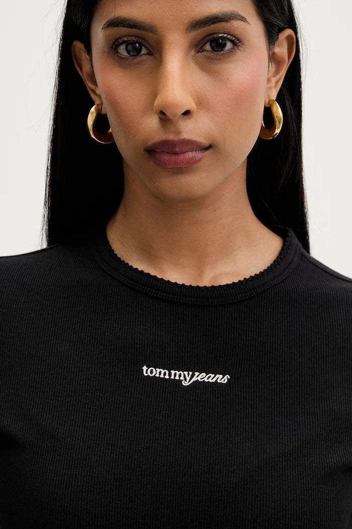 Tommy Jeans kadın pamuklu elastan tişört