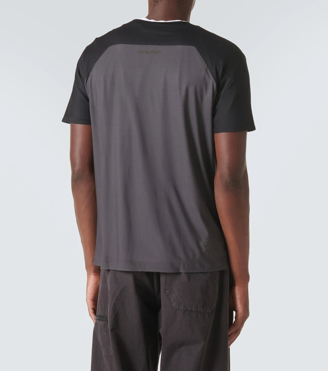 On - Performance-T running top