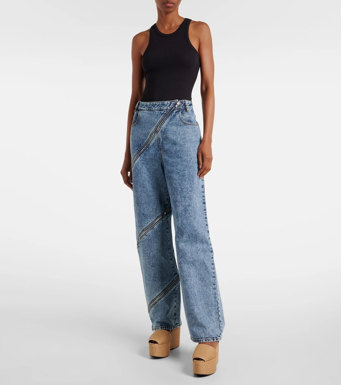 Alaïa - Straw wedge sandals
