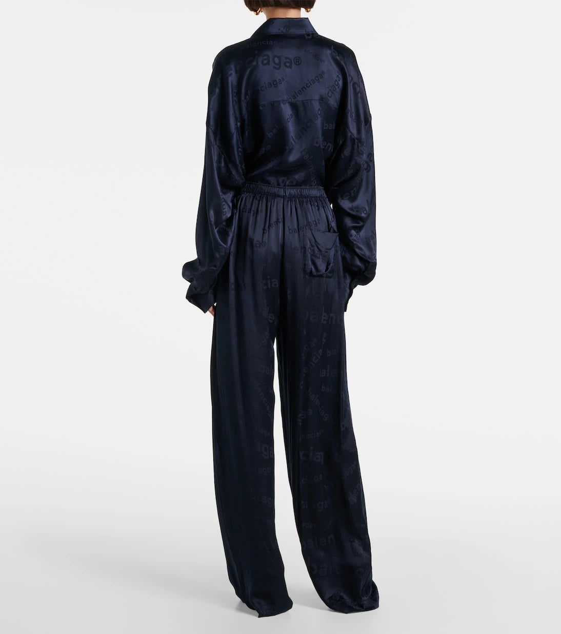Balenciaga - بنطال حرير بأرجل واسعة