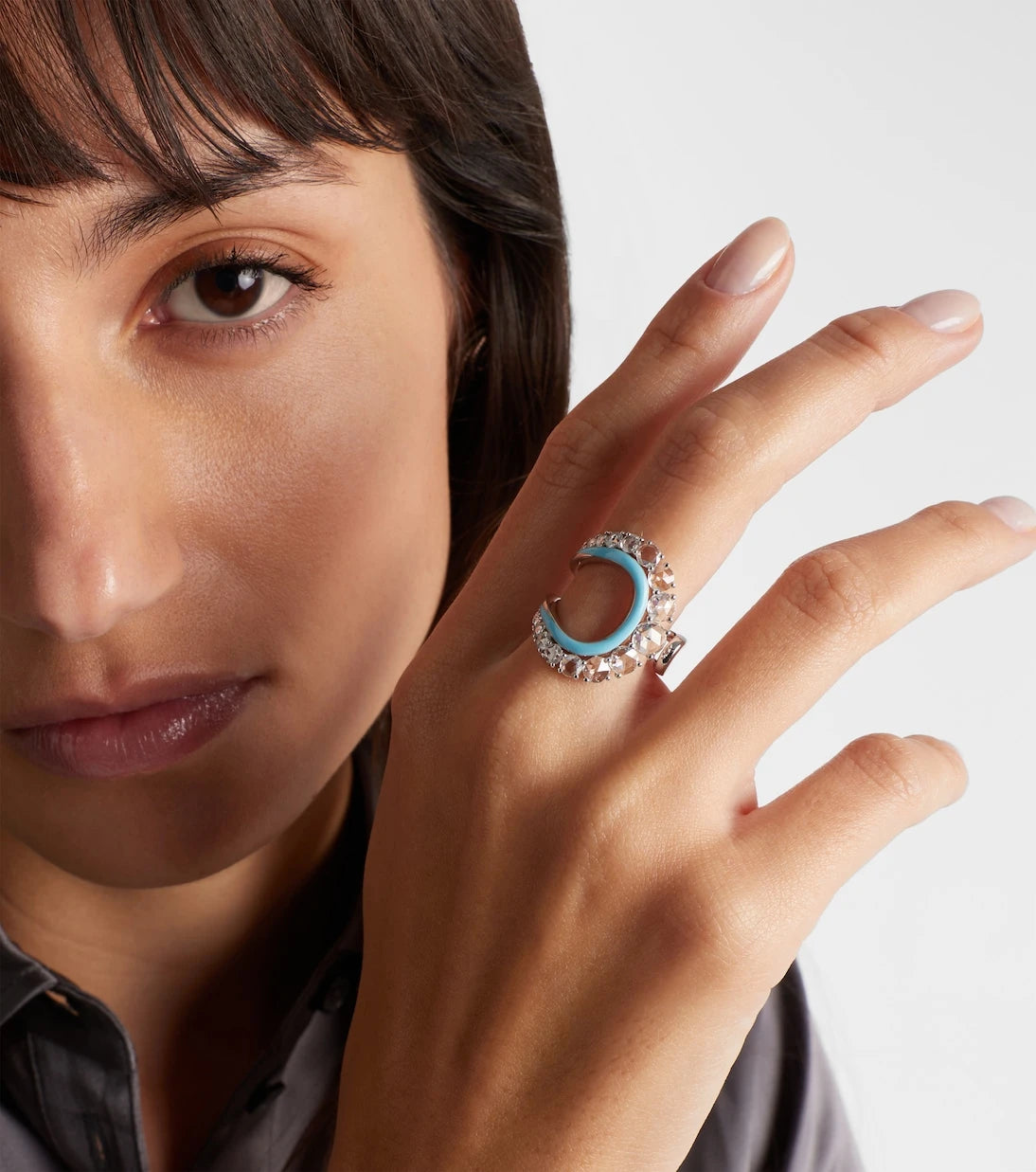 Kamyen - Moonlight 18kt white gold ring with diamonds and enamel