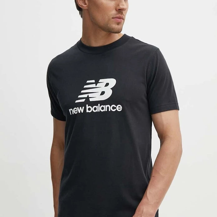New Balance Sport Essentials Pamuklu Tişört
