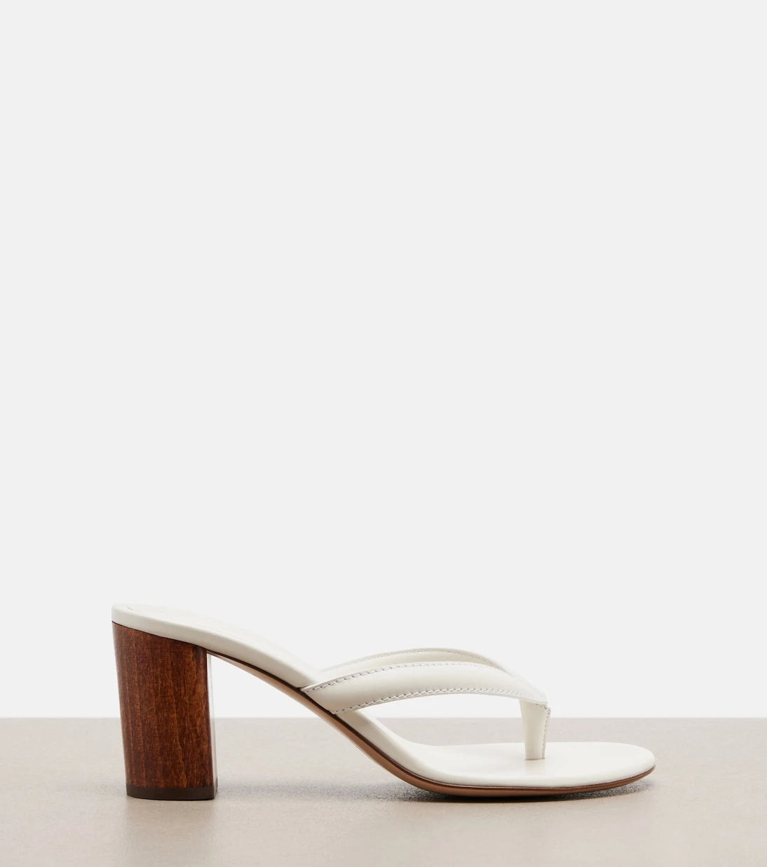 Gianvito Rossi - Leather thong sandals