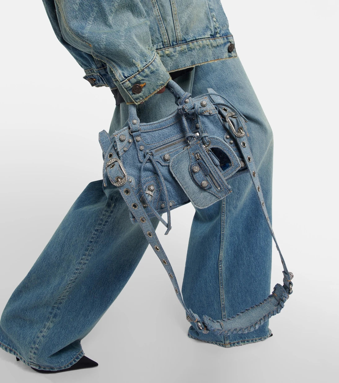 Balenciaga - حقيبة كتف Neo Cagole XS من الدنيم