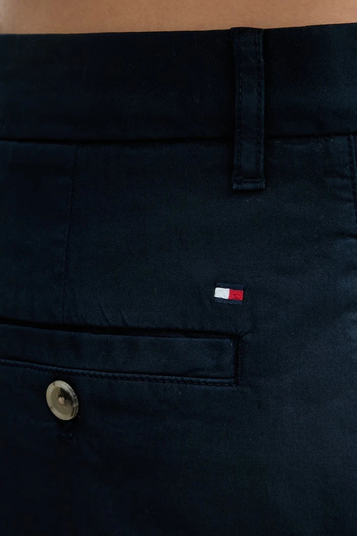 Tommy Hilfiger Kadın pamuklu chino şort