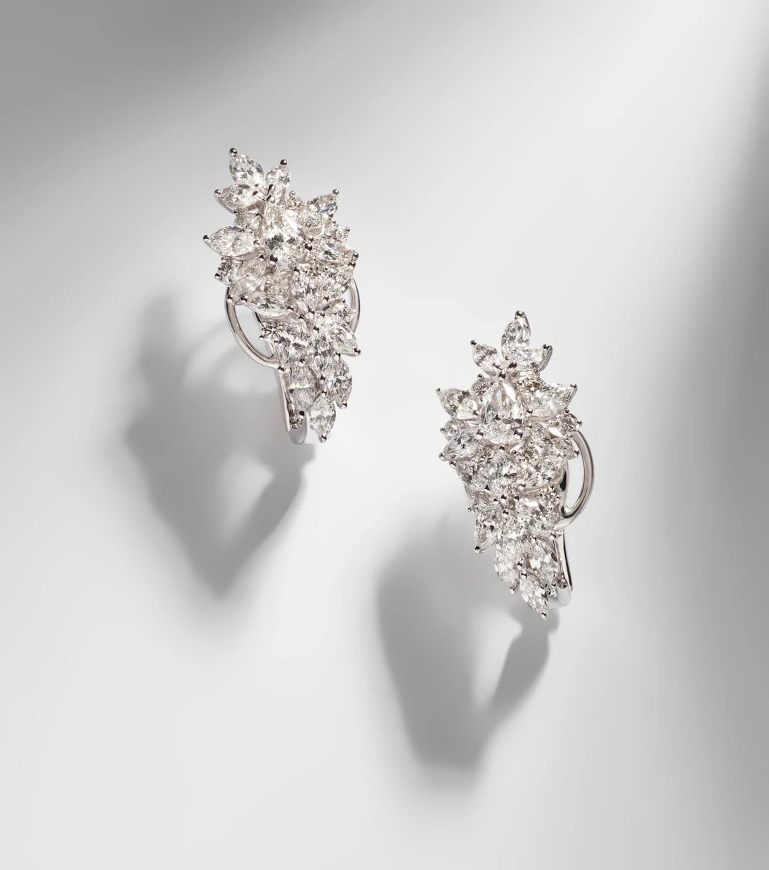Yeprem - Y-Not 18kt white gold earrings with diamonds