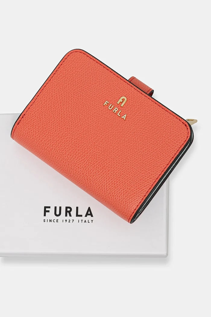 Furla портфейл дамски от кожа Camelia