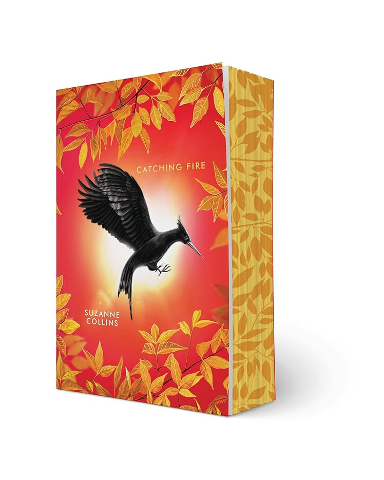Catching Fire: Deluxe Edition (The Hunger Games, Book Two)