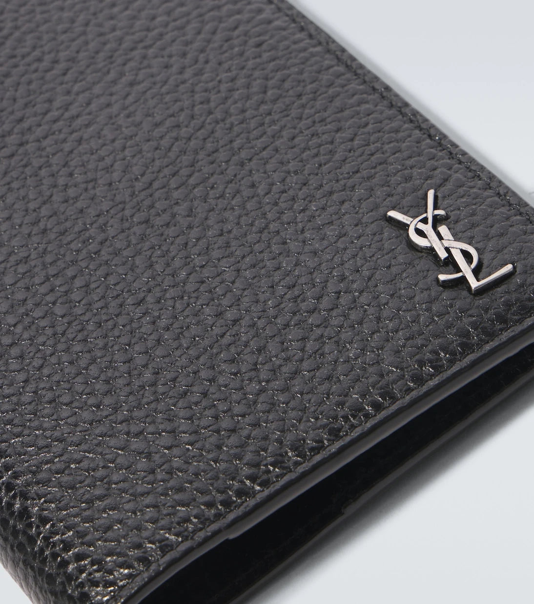 Saint Laurent - Leather passport holder