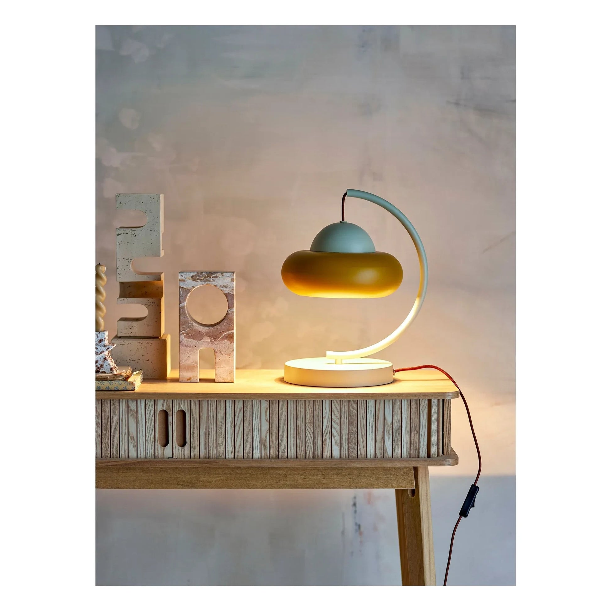 Bloomingville - Bubble metal table lamp | Almond green