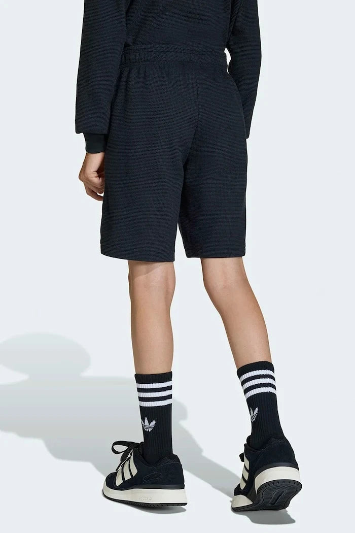 adidas Originals çocuklar için kısa eşofman şortu