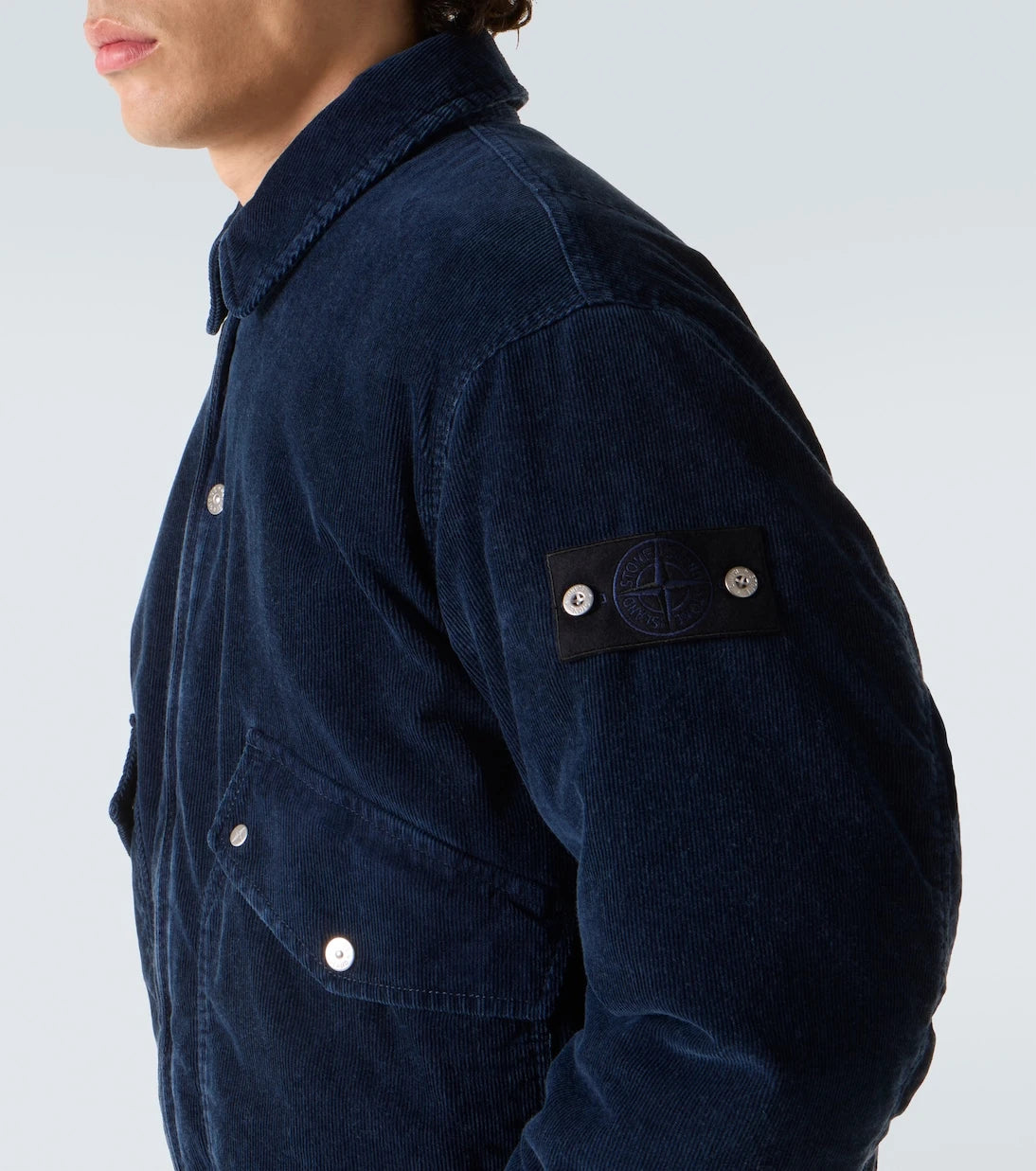 Stone Island - بلوزون قماشي "كوردروي" من مزيج القطن بنقشة البوصلة