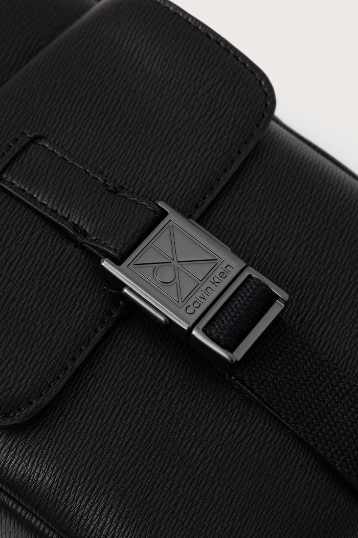 Calvin Klein Erkek Çapraz Çanta