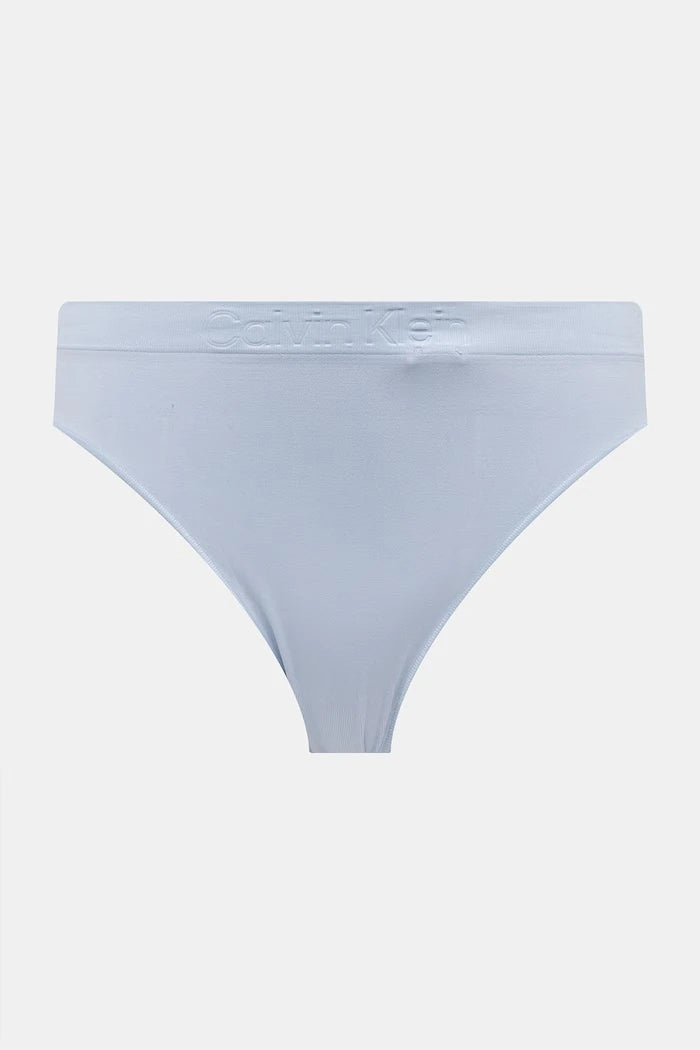 Calvin Klein Underwear kadın string külot 3’lü