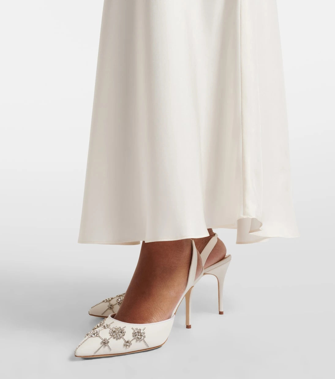 Manolo Blahnik - Ralyne 90 crêpe de chine slingback pumps