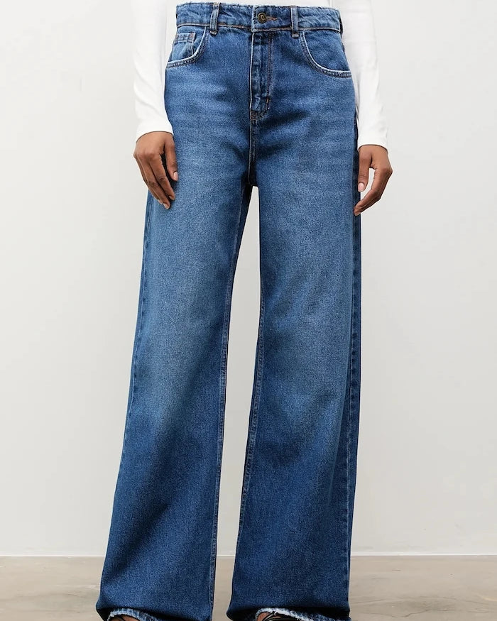 Answear.LAB wide leg kadın jean