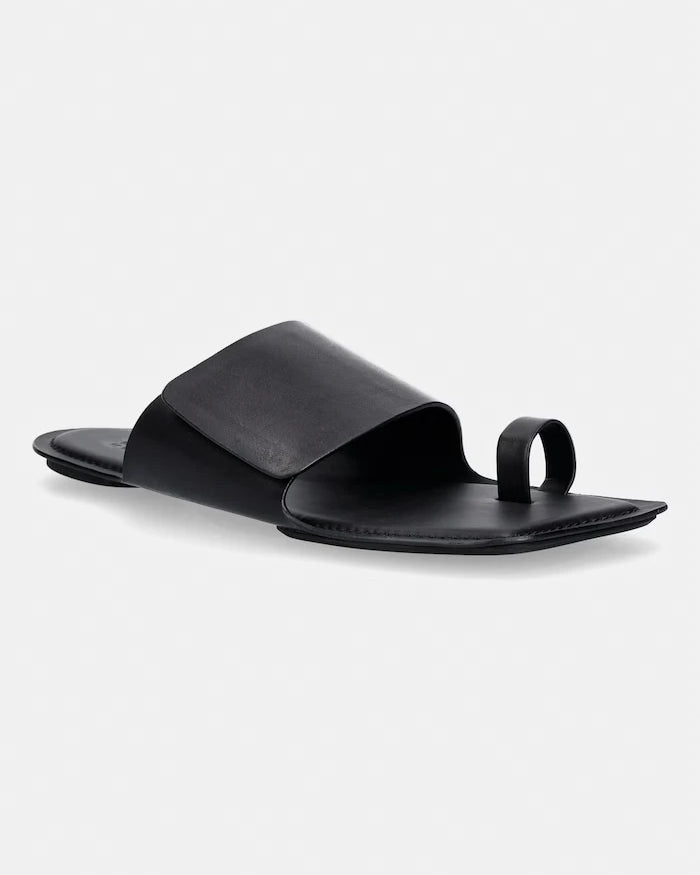 MM6 Maison Margiela erkek deri parmak arası terlik