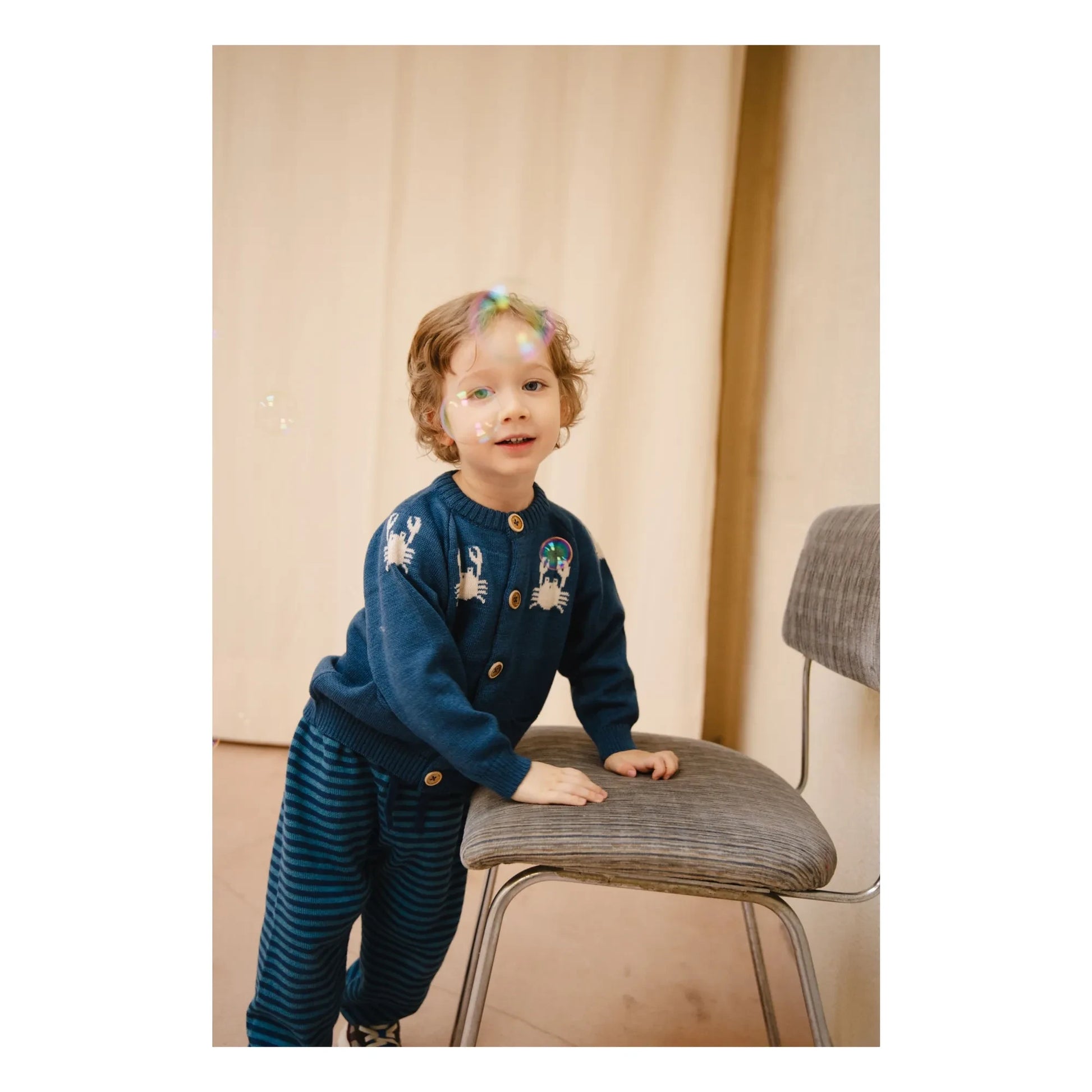 Bayiri - Dancing Crabs Merino Cardigan | Blue