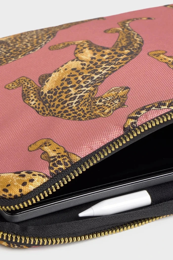 WOUF Blush Leopard 29 x 21 x 2 cm Laptop Kılıfı