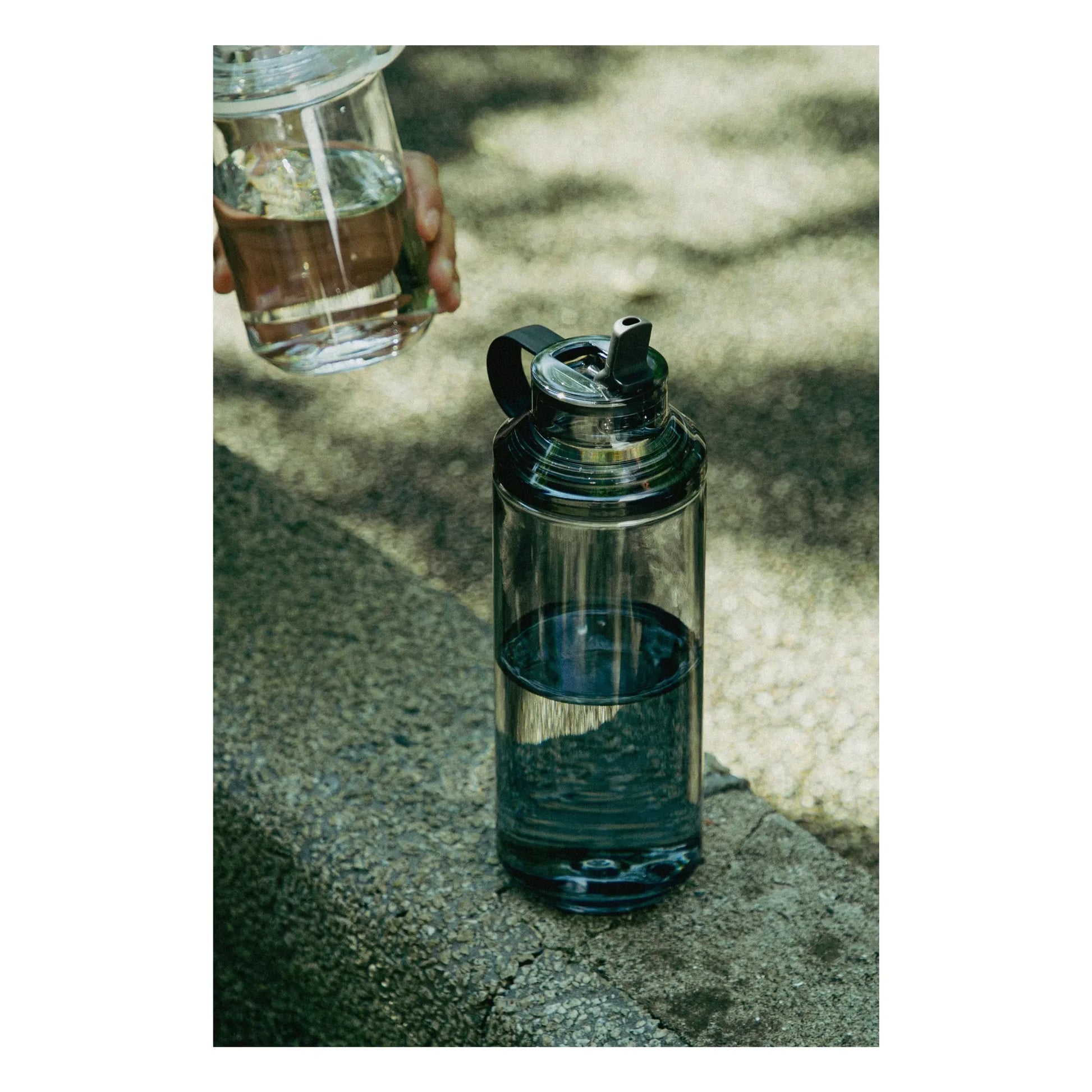 Kinto - Active Bottle - 950 ml | Charcoal grey