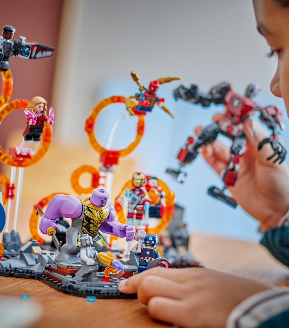 LEGO Marvel Avengers: Endgame Final Battle 76323