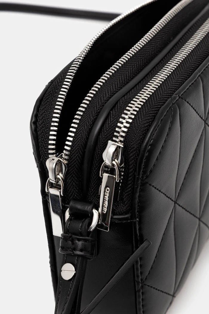 Calvin Klein чанта crossbody дамска от имитация на кожа