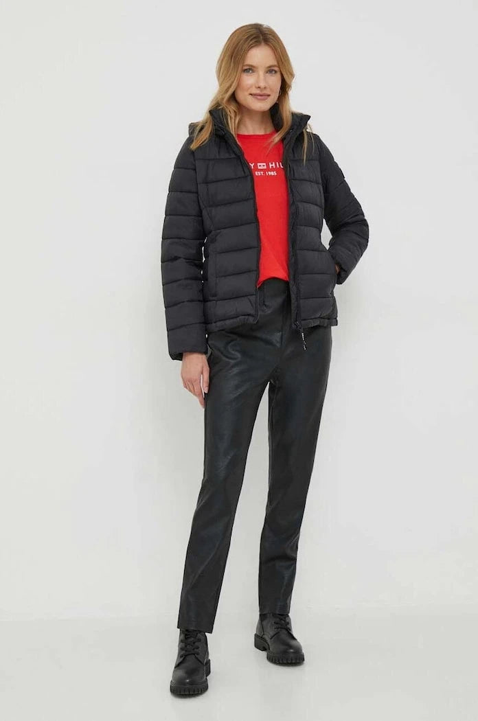 Tommy Hilfiger pamuklu kadın tişört