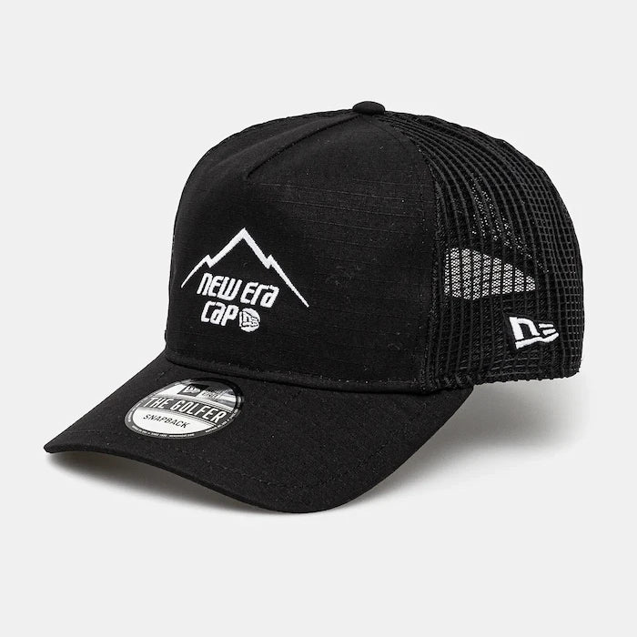 Памучна шапка с козирка New Era